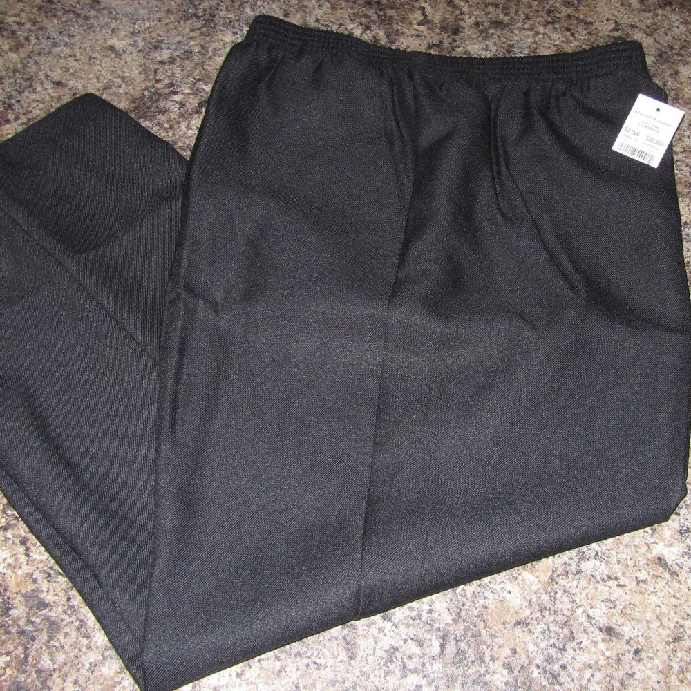 👀 👀 👀 Women's alfred dunner Pull On Pants NWT Size 16P.